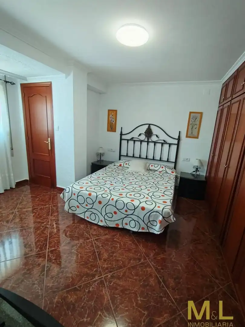 Casa o xalet de lloguer a Calle Caravel-les, Platja de la Pobla de Farnals