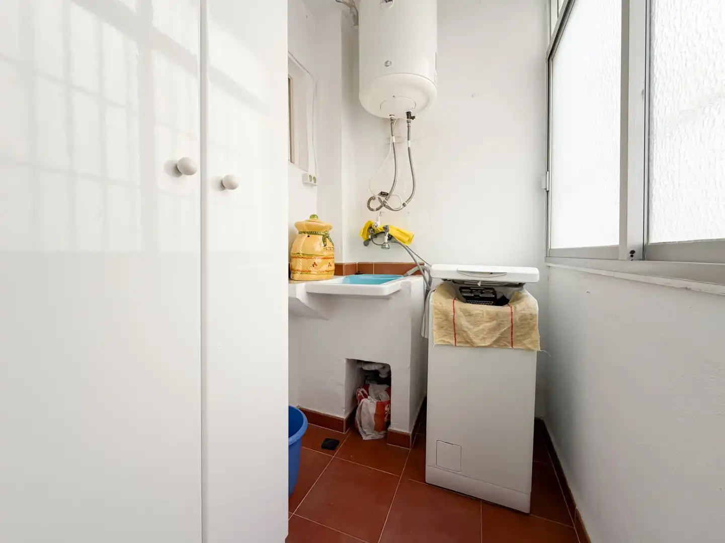 Bathroom of Apartments for sale in El Campello  with Air Conditioner and Balcony
