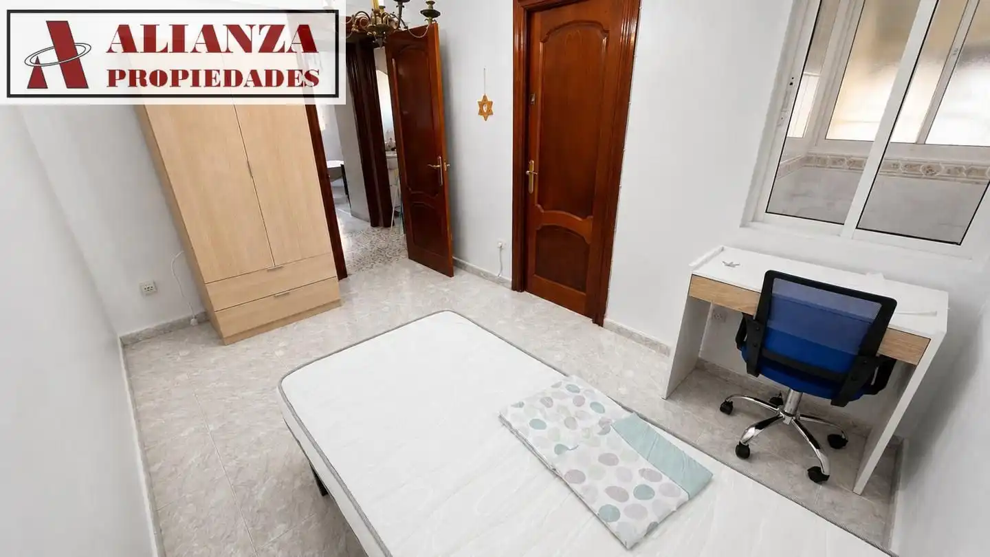 Appartement avec ascenseur à louer à Cruz de Humilladero, imagen 17