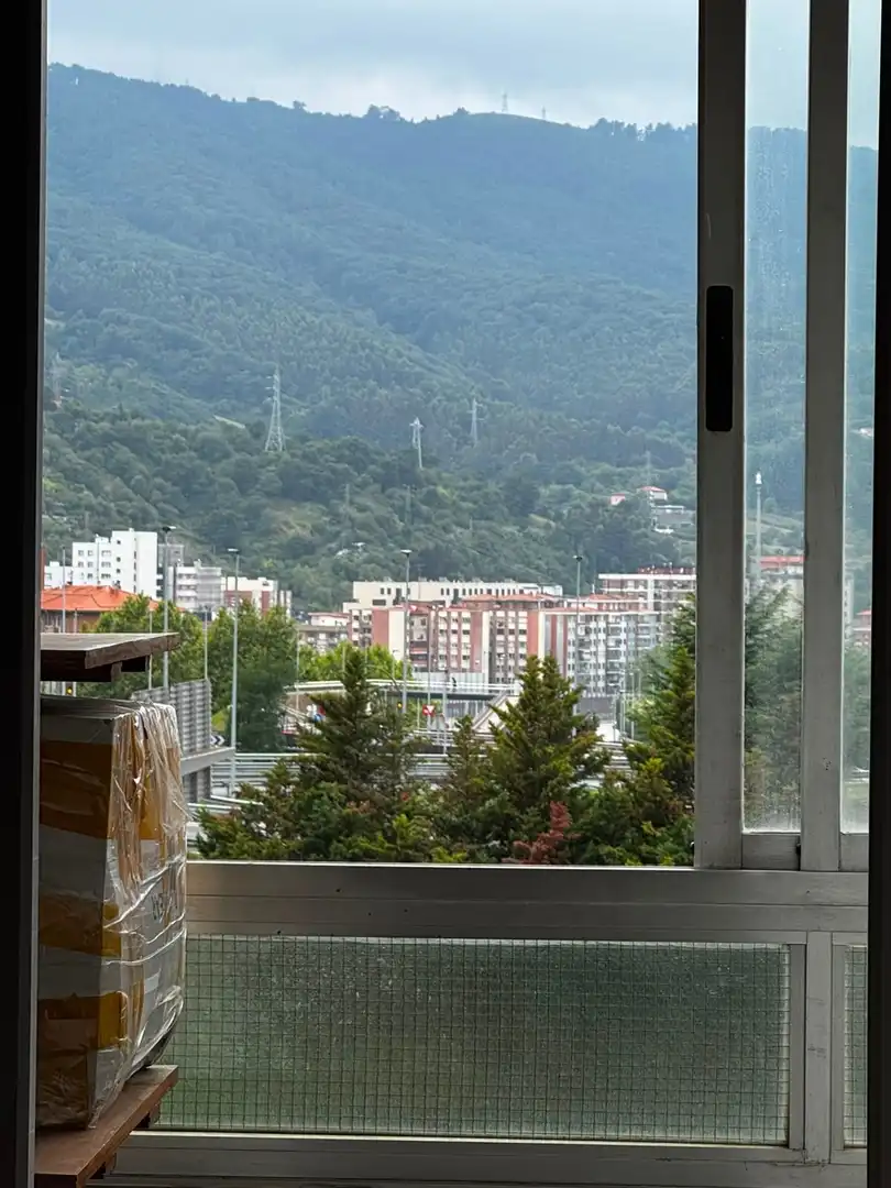 Vista exterior de Pis en venda en Barakaldo 