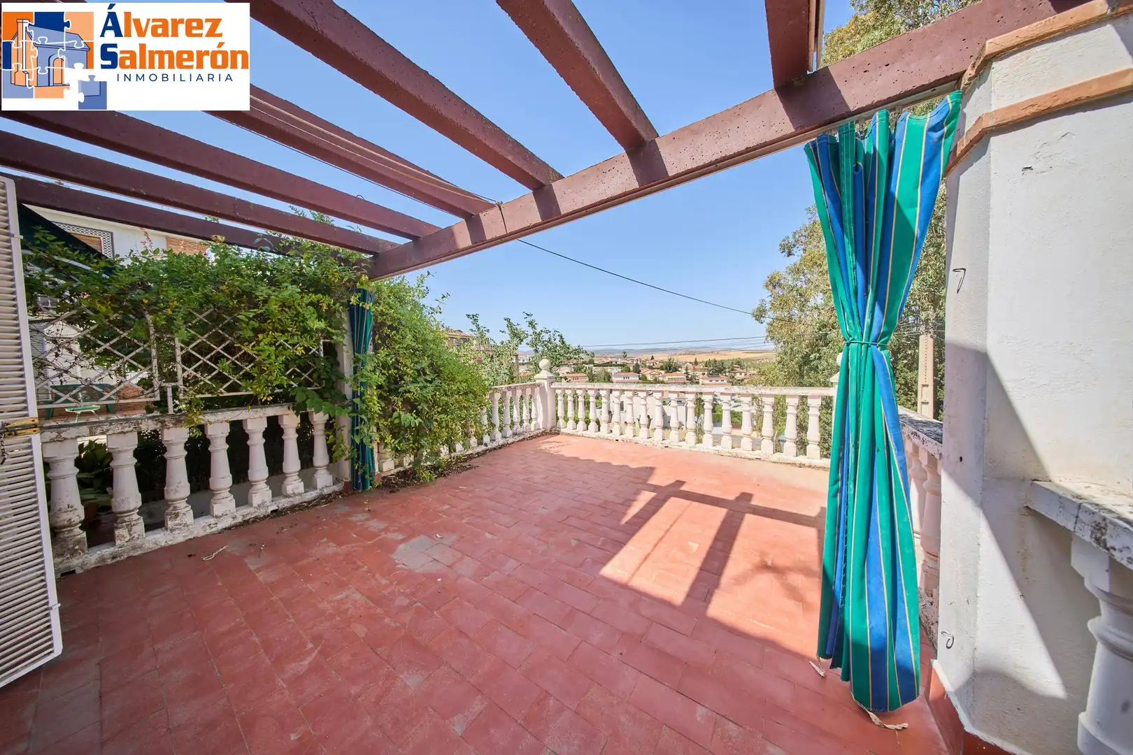 Terraza de Casa o chalet en venta en Villa de Otura con Jardín privado y Terraza