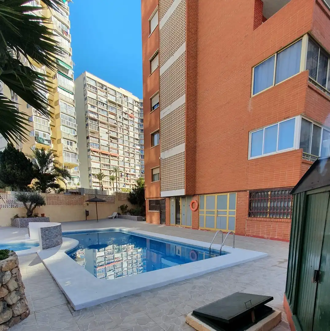 Local comercial en venta en Rincón de Loix