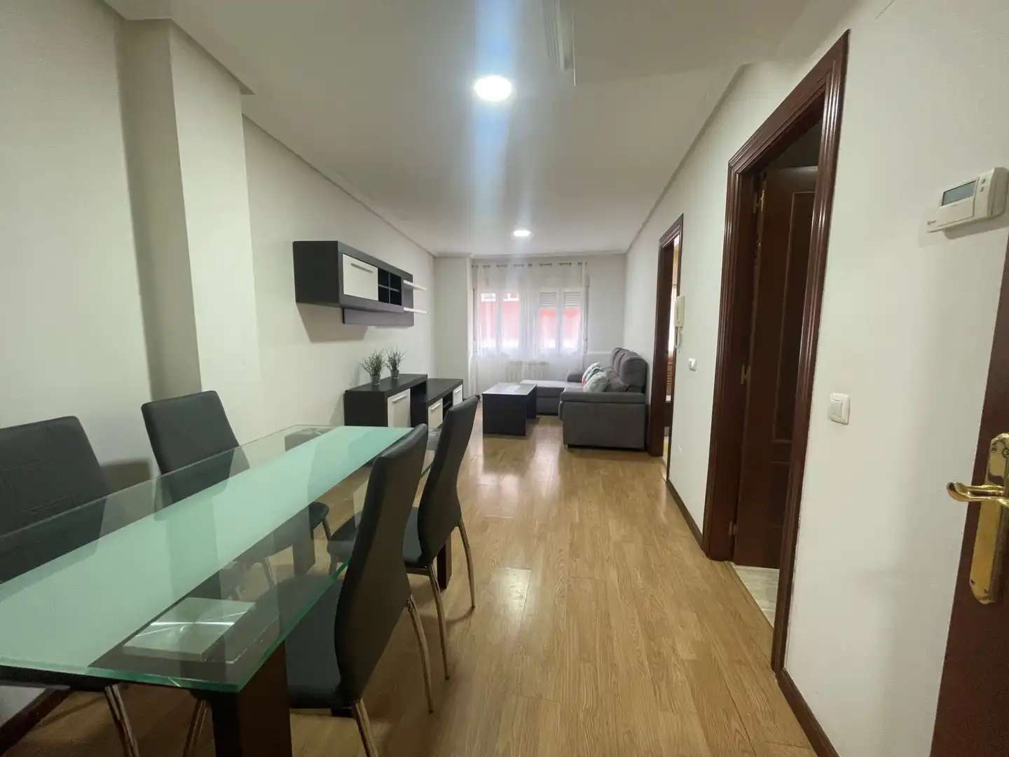 Exterior view of Apartments for rent in Villaquilambre  with Heating, Parquet flooring and Furnished