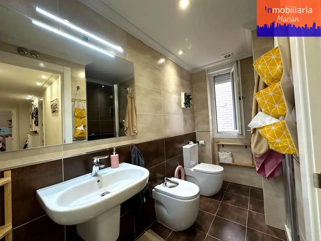 Bathroom of Flat for sale in Aranda de Duero  with Heating, Terrace and Furnished