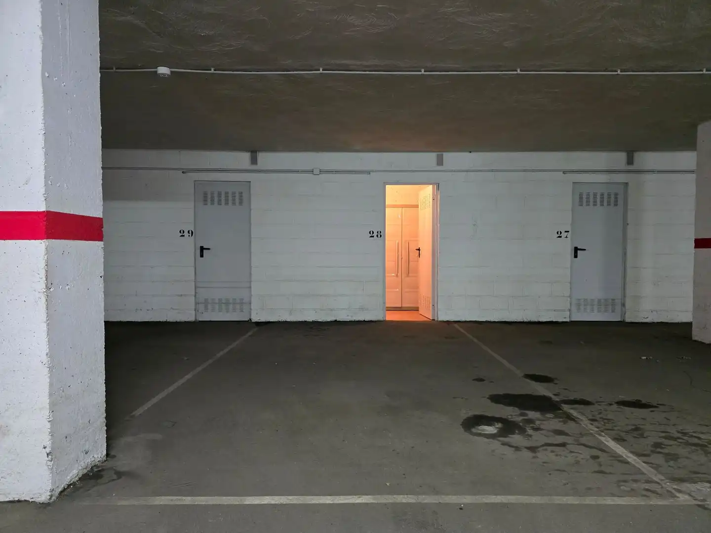 Parking de Piso en venta en Llanes con Calefacción, Terraza y Trastero