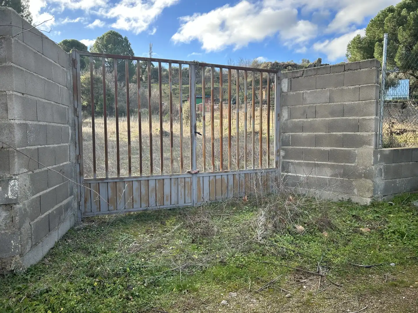 Terreno en venta en El Tiemblo 