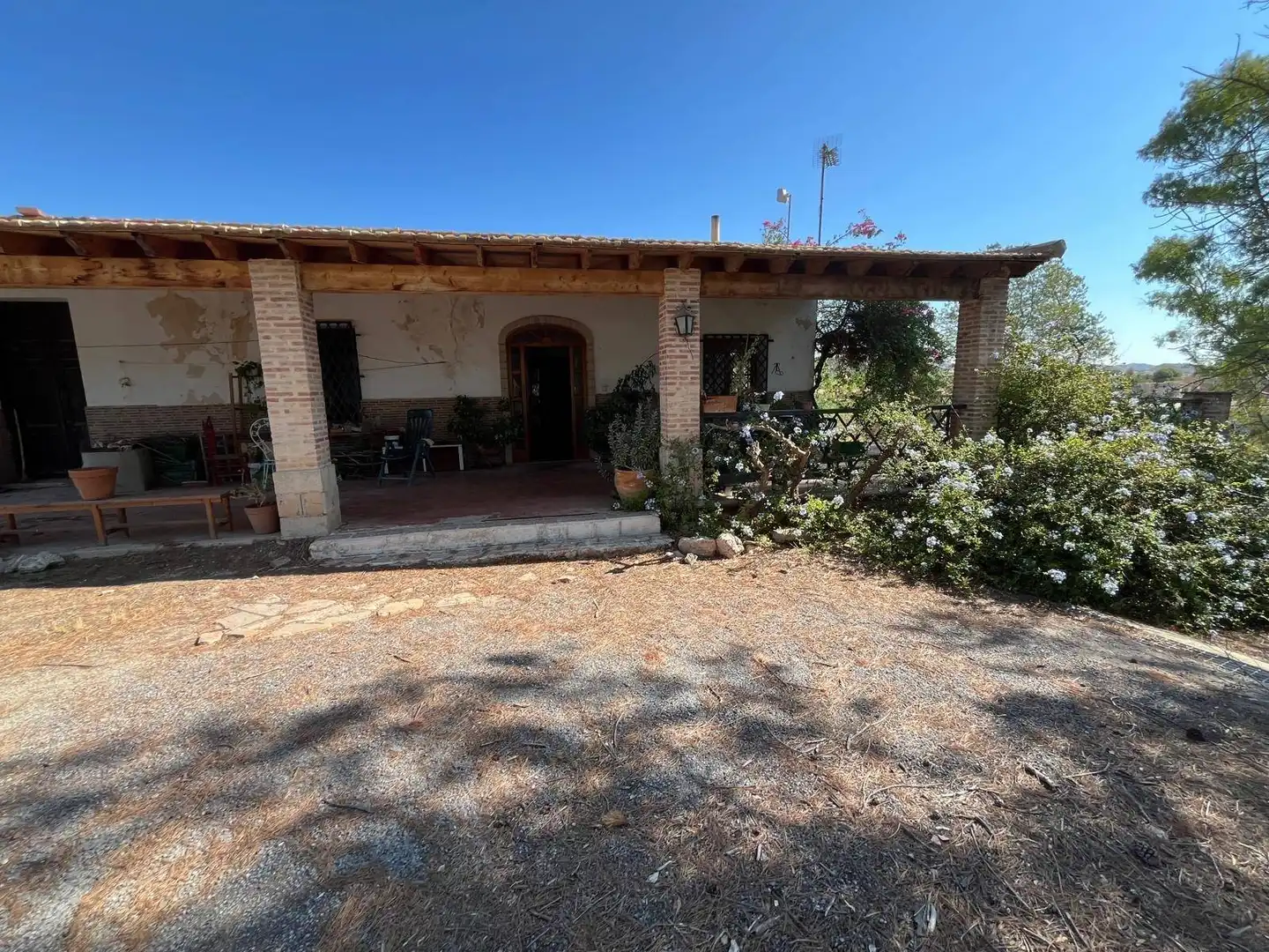 Villa avec jardin à vendre à Partida Carretera de Aspe a Santa Pola, imagen 3