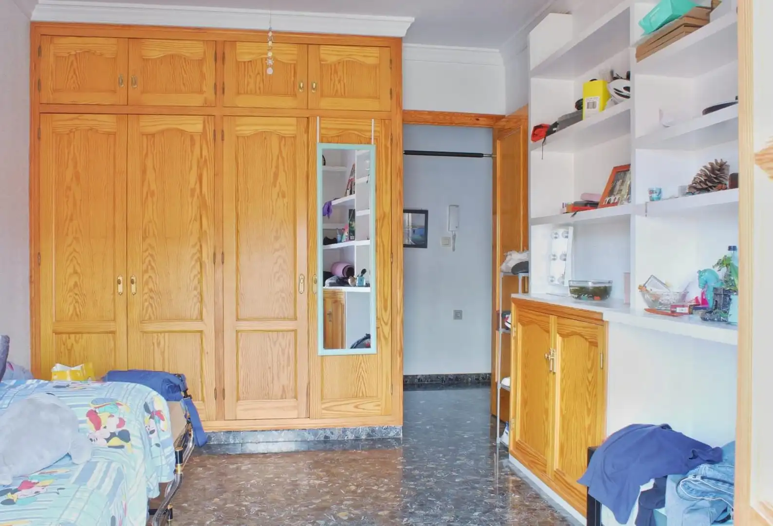 Piso en venta en Loja con Terraza, Trastero y Amueblado