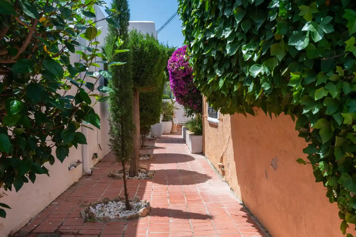 Exterior view of Flat for sale in Santa Eulària des Riu  with Air Conditioner, Heating and Private garden