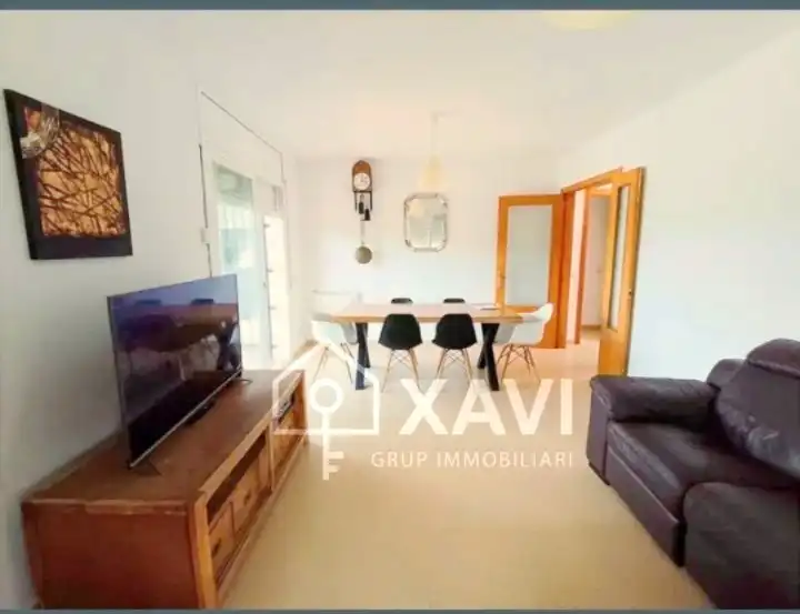 Sala d'estar de Casa o xalet en venda en Mediona amb Jardí privat, Moblat i Forn