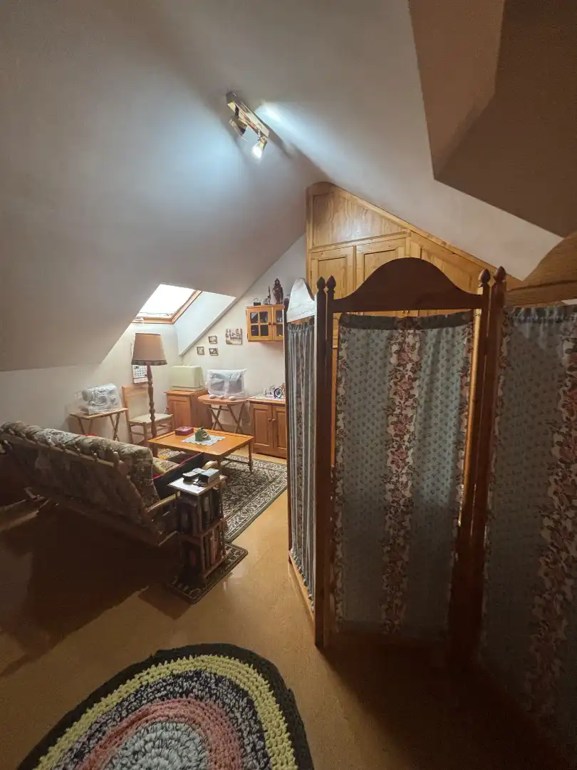 Habitación de Casa o chalet en venta en Valladolid con Calefacción, Jardín privado y Parquet