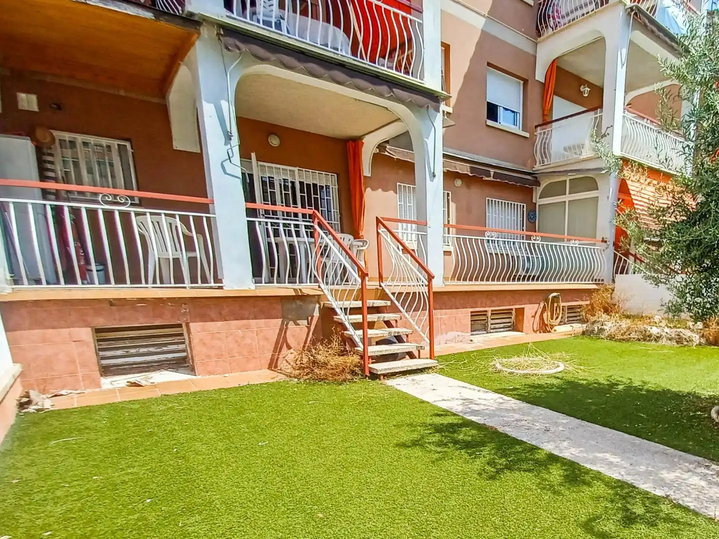 Ground floor for rent in Nucli Antic