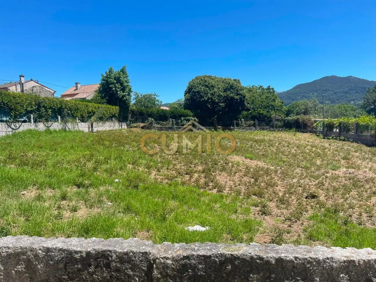 Terreno en venta en Nigrán