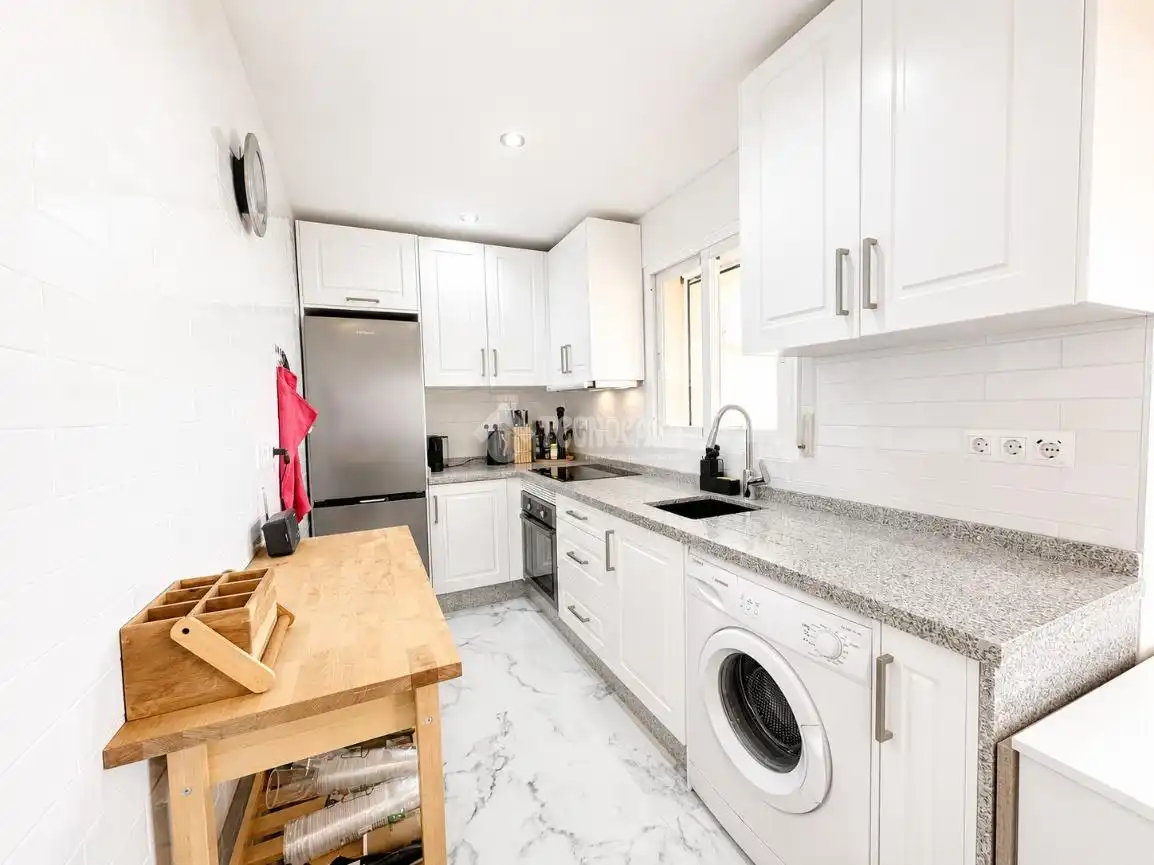 Cocina de Piso en venta en Torrox con Aire acondicionado, Terraza y Piscina comunitaria