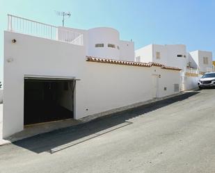 Vista exterior de Casa o xalet en venda en Cuevas del Almanzora amb Terrassa, Traster i Alarma