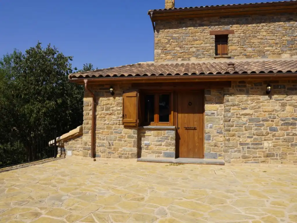 Vista exterior de Casa o xalet de lloguer en Aínsa-Sobrarbe