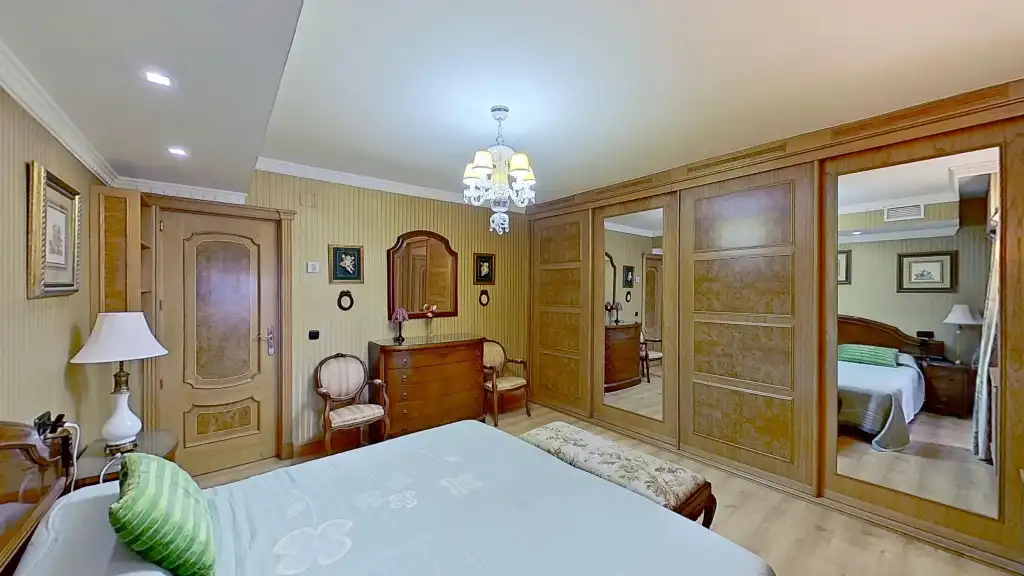 Bedroom of Flat for sale in Málaga  with Air Conditioner and Furnished