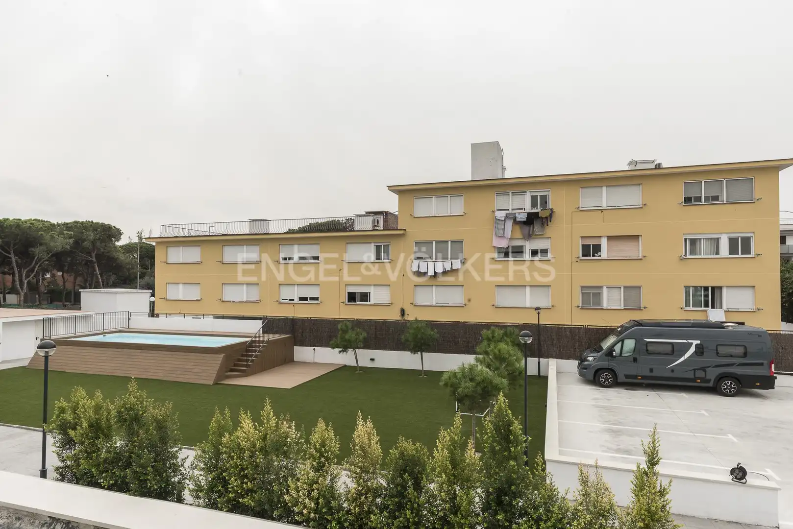 Vista exterior de Piso en venta en Gavà con Aire acondicionado, Calefacción y Terraza
