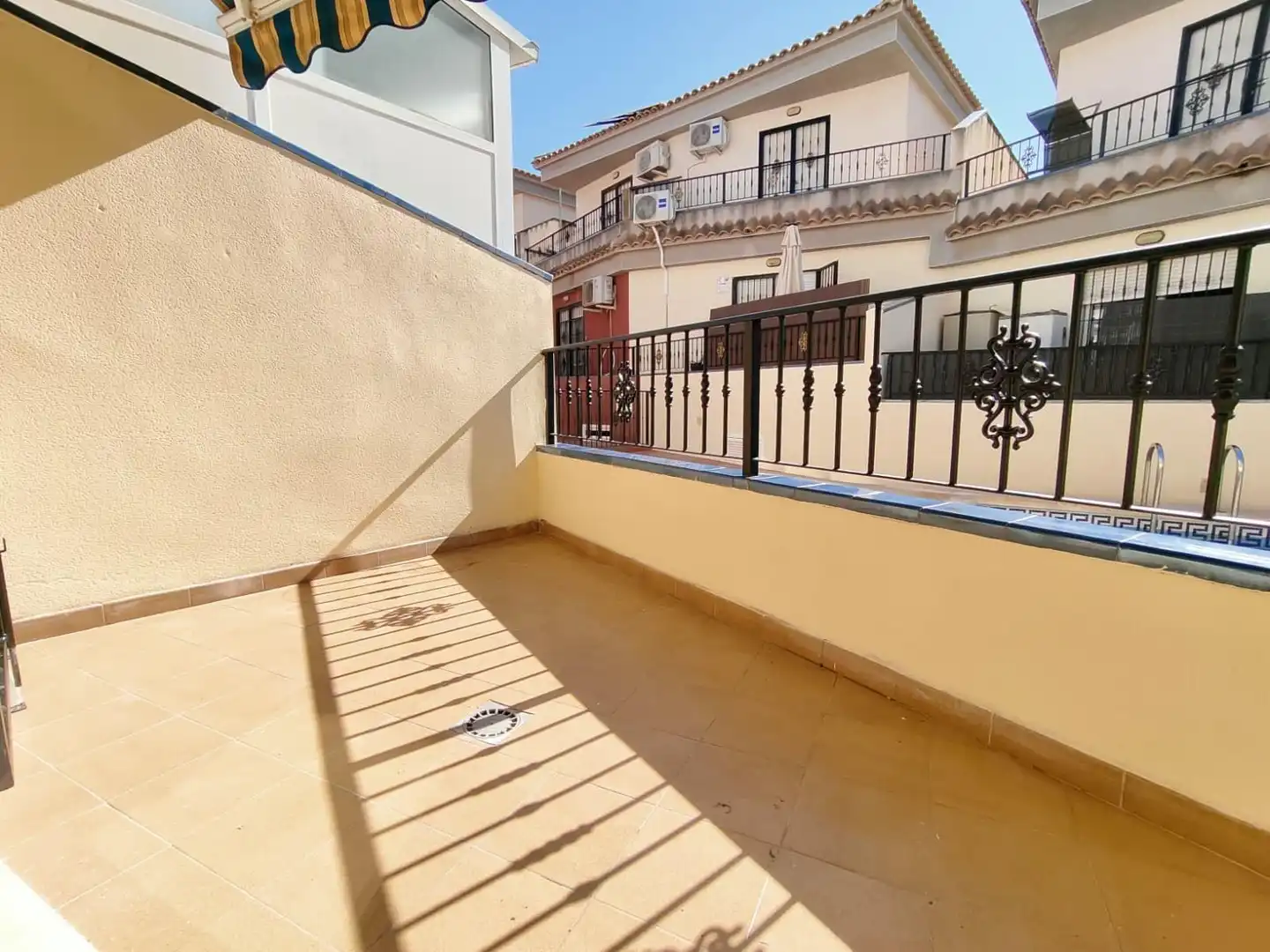 Maison mitoyenne avec terrasse à vendre à Calle gotzone mora 10, imagen 9