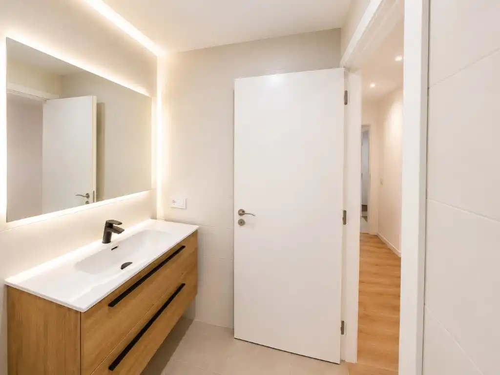 Baño de Piso en venta en Vilafranca del Penedès con Aire acondicionado, Calefacción y Horno