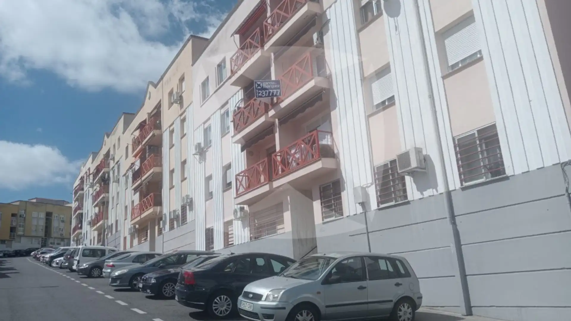 Vista exterior de Pis de lloguer en Cáceres Capital amb Terrassa