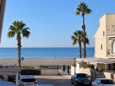 Reihenhaus mit Balkon zur Miete in Santa Pola ciudad
