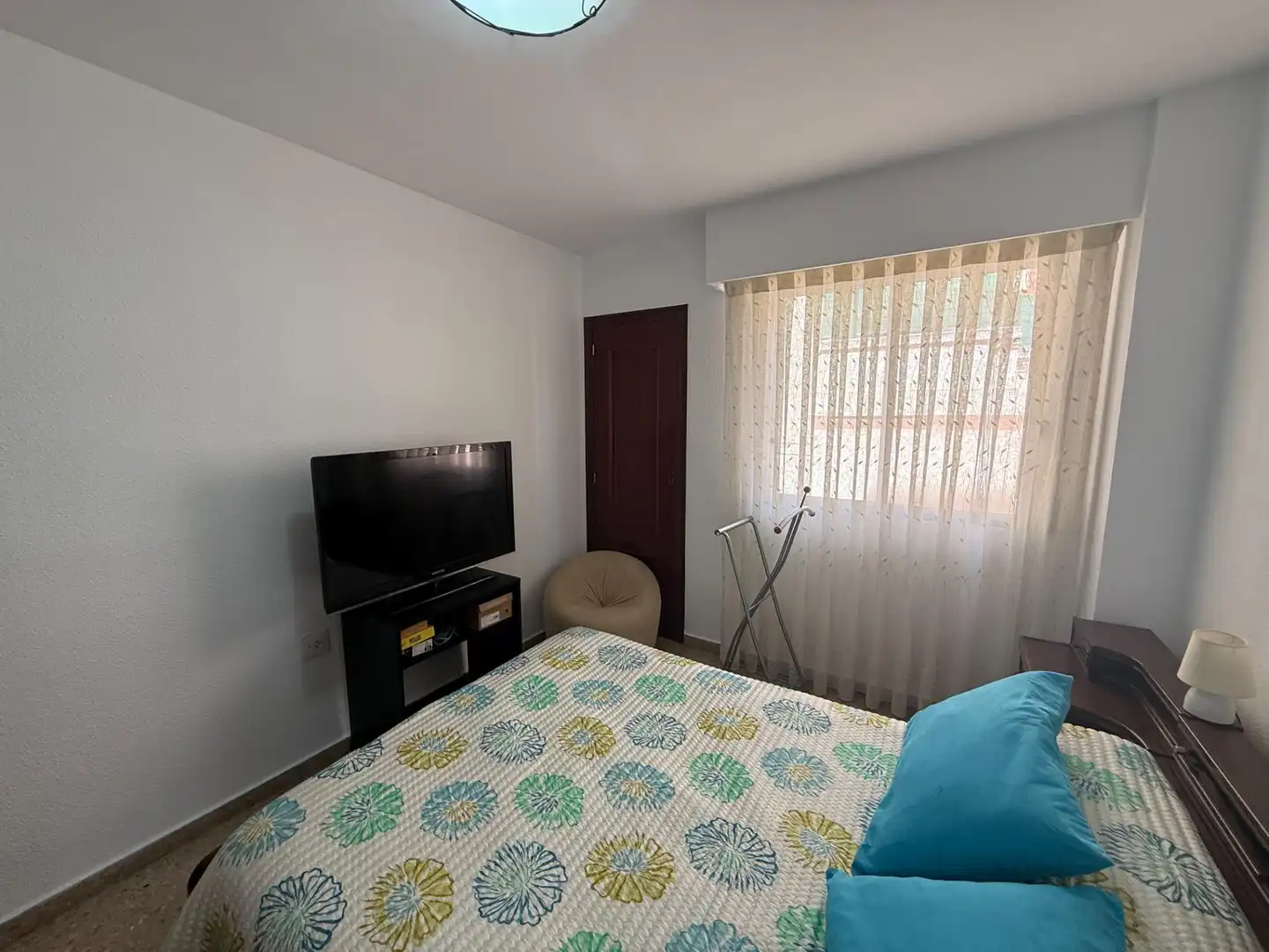 Schlafzimmer von Wohnung zum Verkauf in Valencia mit Klimaanlage und Balkon
