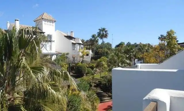 Adossat amb piscina en venda a Marbella Centro, imagen 3