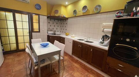 Foto 3 de Piso en venta en Calle Cantones, Almendralejo, Badajoz
