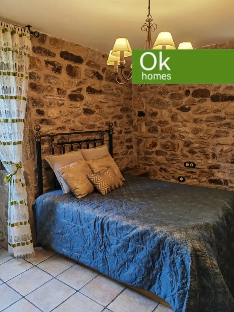 Schlafzimmer von Country house zum Verkauf in Sobrado (A Coruña) mit Heizung, Privatgarten und Parkett