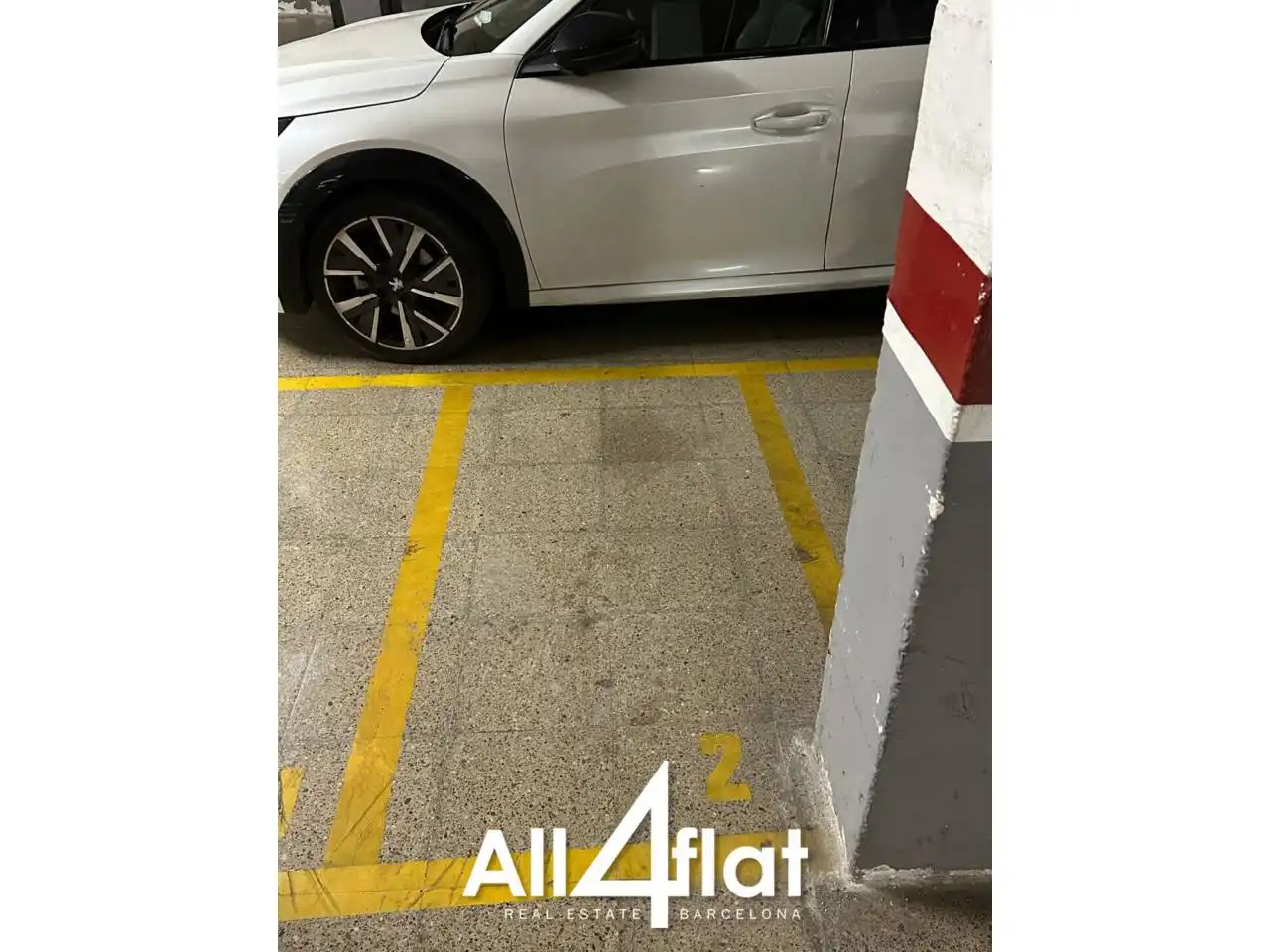Parking de Garaje en venta en Barcelona con Alarma