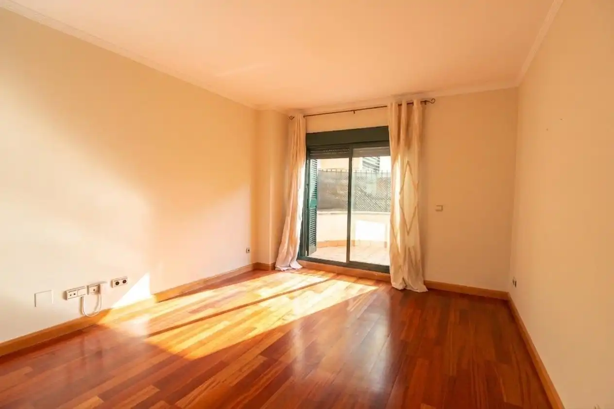 Schlafzimmer von Wohnung zum Verkauf in Jerez de la Frontera mit Klimaanlage, Heizung und Parkett