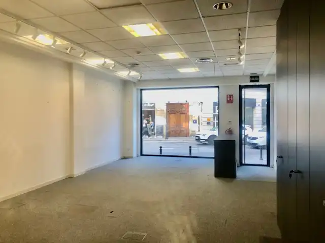 Gewerbefläche zur Miete in Carrer del Pintor Sorolla