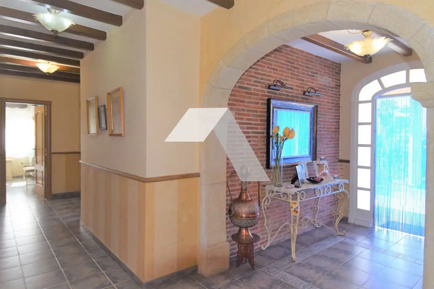 Houses for sale in Villamontes - Boqueres