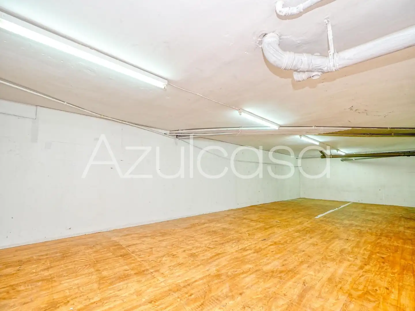 Commercial properties for sale in Alicante / Alacant  with Air Conditioner