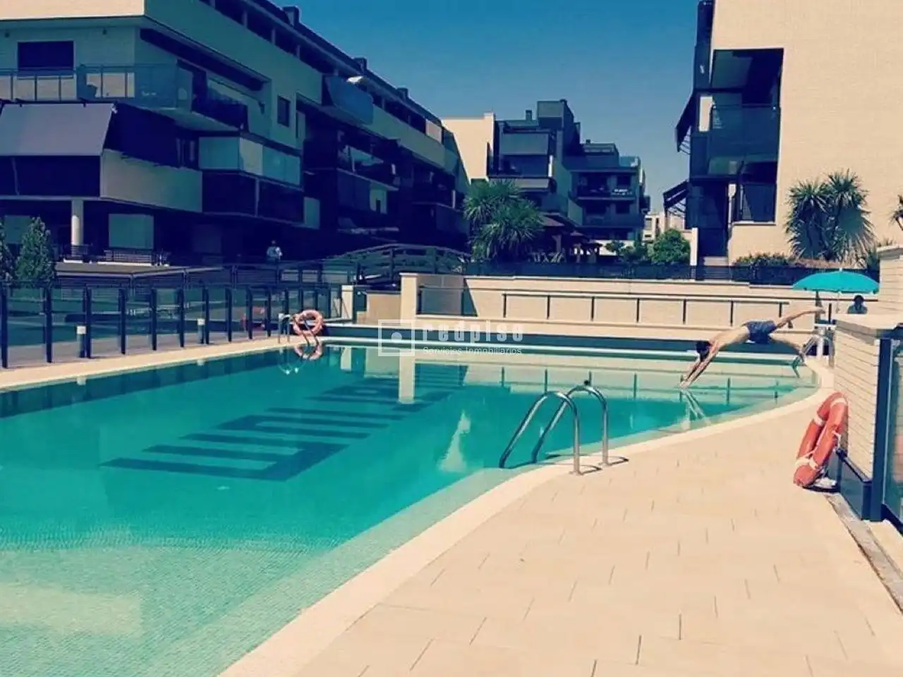 Swimming pool of Flat for rent in Pinto  with Air Conditioner, Heating and Private garden