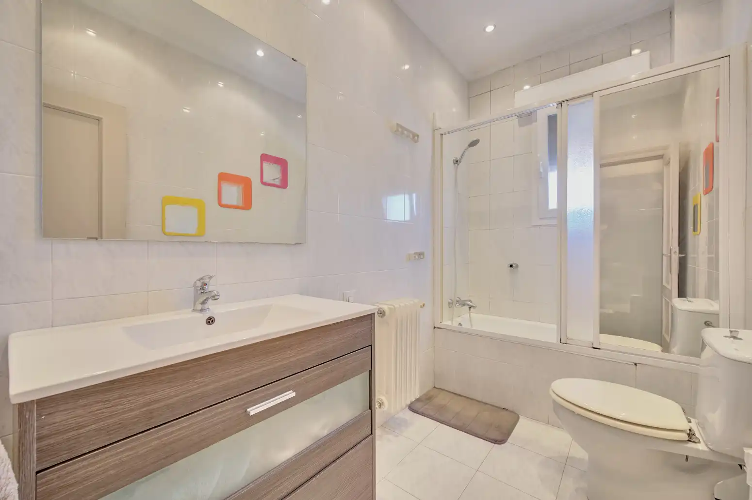 Baño de Piso en venta en  Pamplona / Iruña con Calefacción y Parquet
