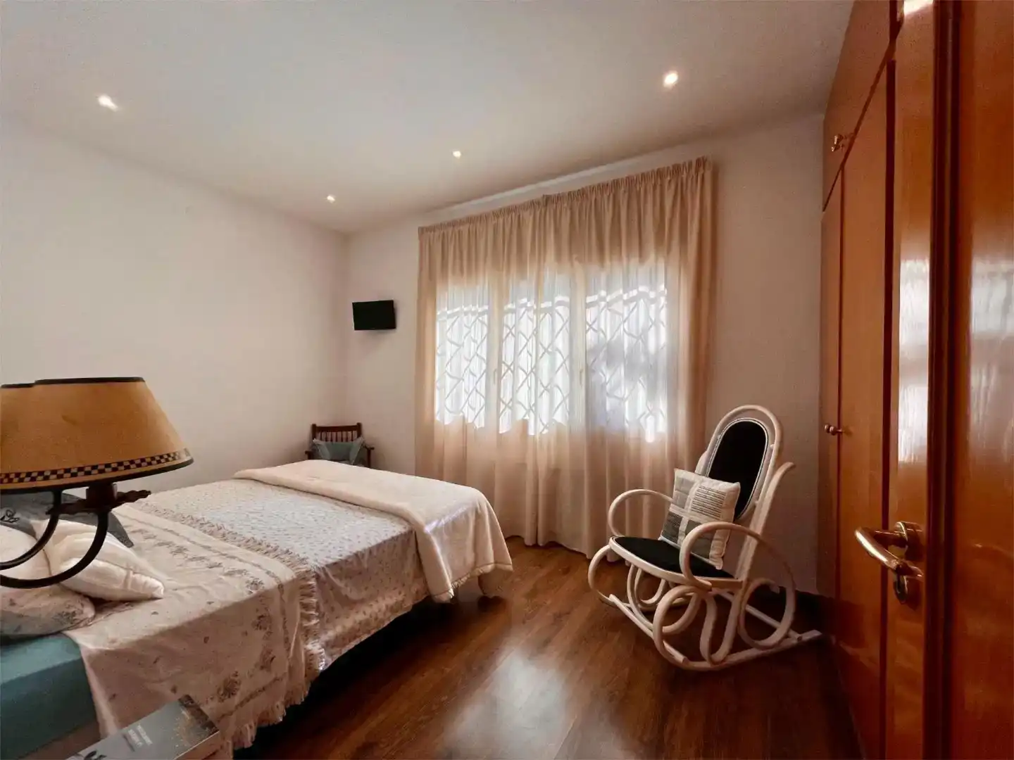 Habitación de Casa o chalet en venta en Begues con Aire acondicionado, Piscina y Balcón