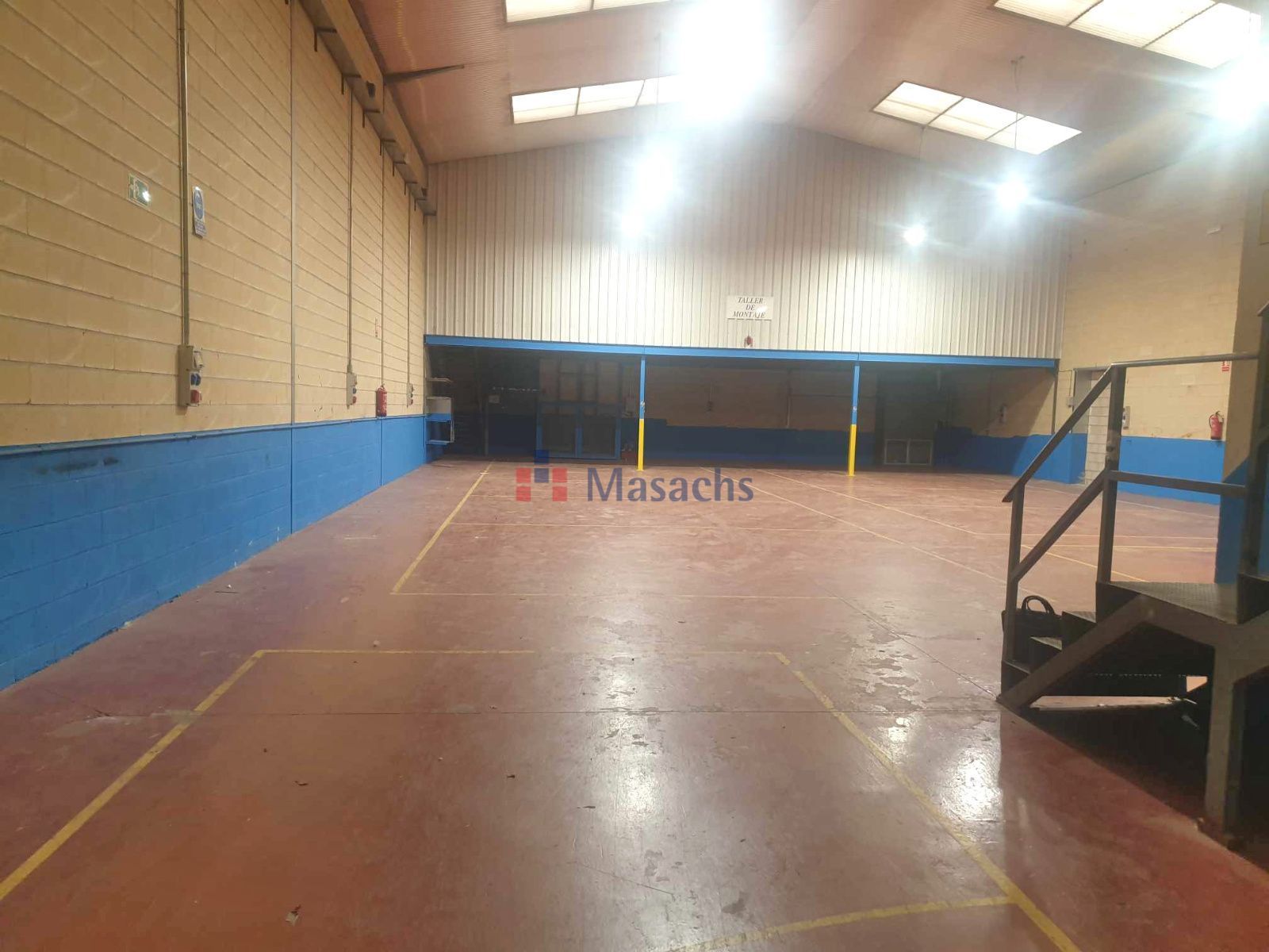 Nau industrial de lloguer en Loeches