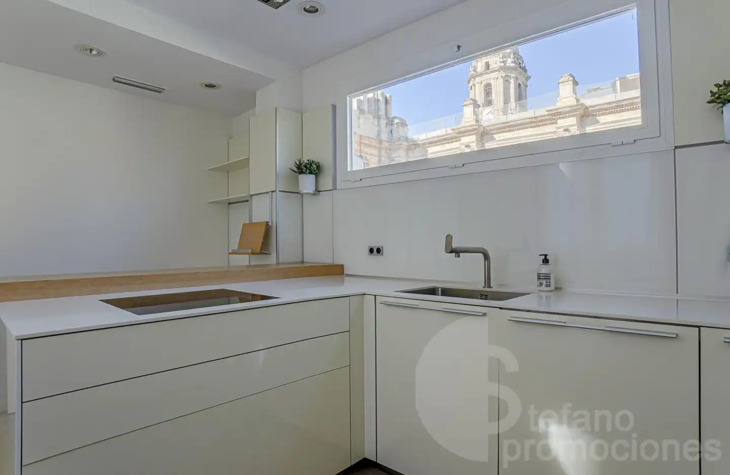 Cocina de Ático de alquiler en Málaga con Aire acondicionado, Calefacción y Parquet