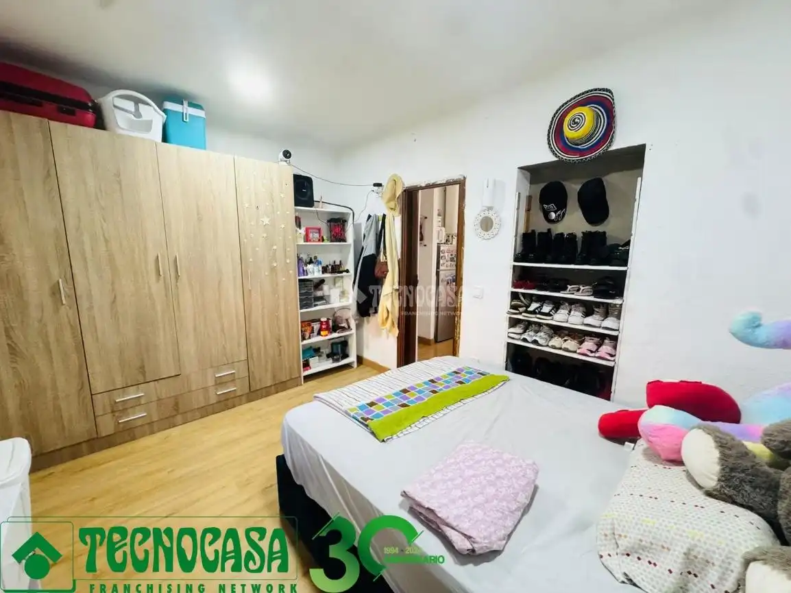 Habitación de Piso en venta en Toledo con Calefacción y Balcón