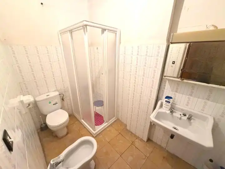 Bany de Casa o xalet en venda en Binéfar amb Calefacció