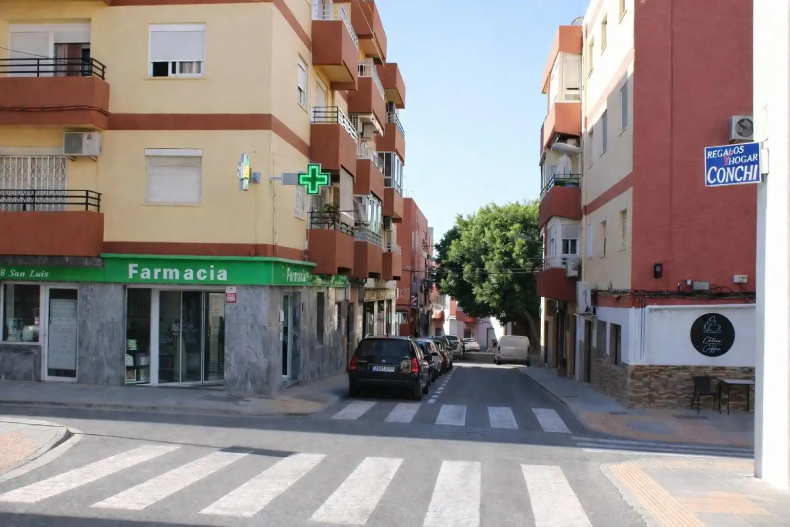 Vista exterior de Piso en venta en Almería