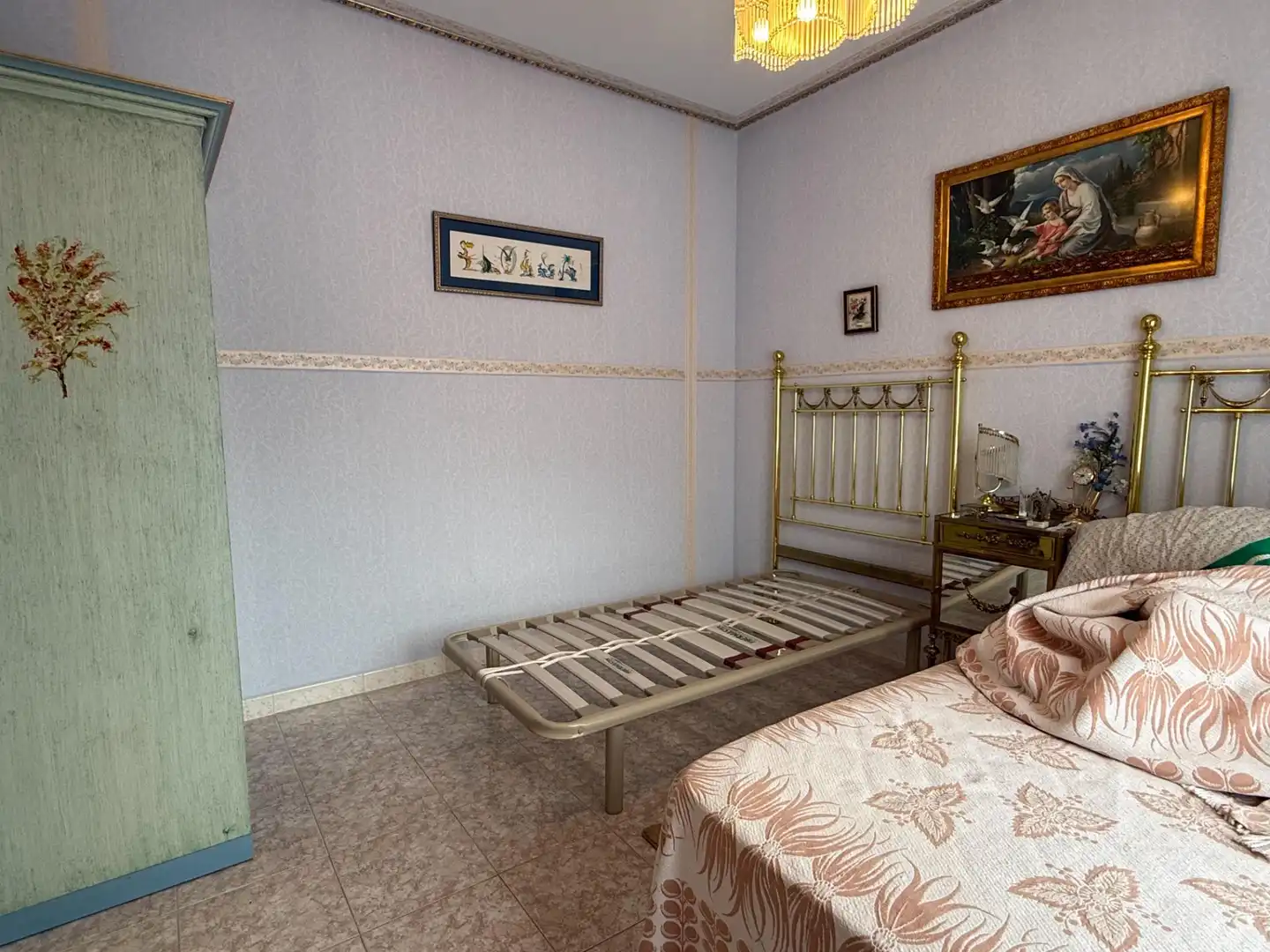 Habitación de Casa adosada en venta en Torija con Jardín privado
