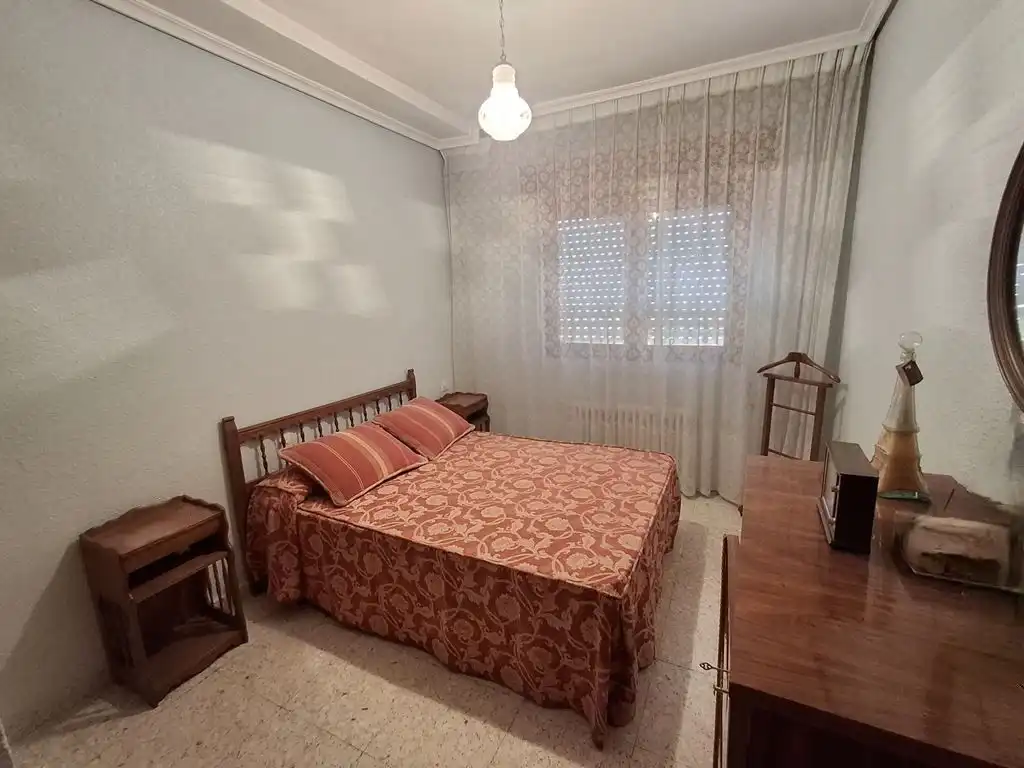 Schlafzimmer von Einfamilien-Reihenhaus zum Verkauf in La Roda mit Klimaanlage, Heizung und Terrasse