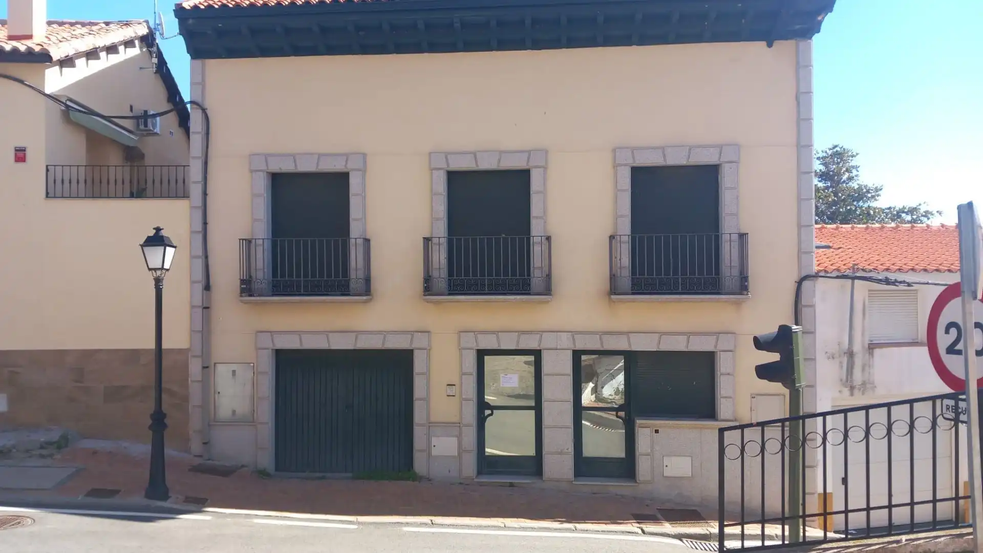 Exterior view of Flat for sale in Villamantilla  with Heating