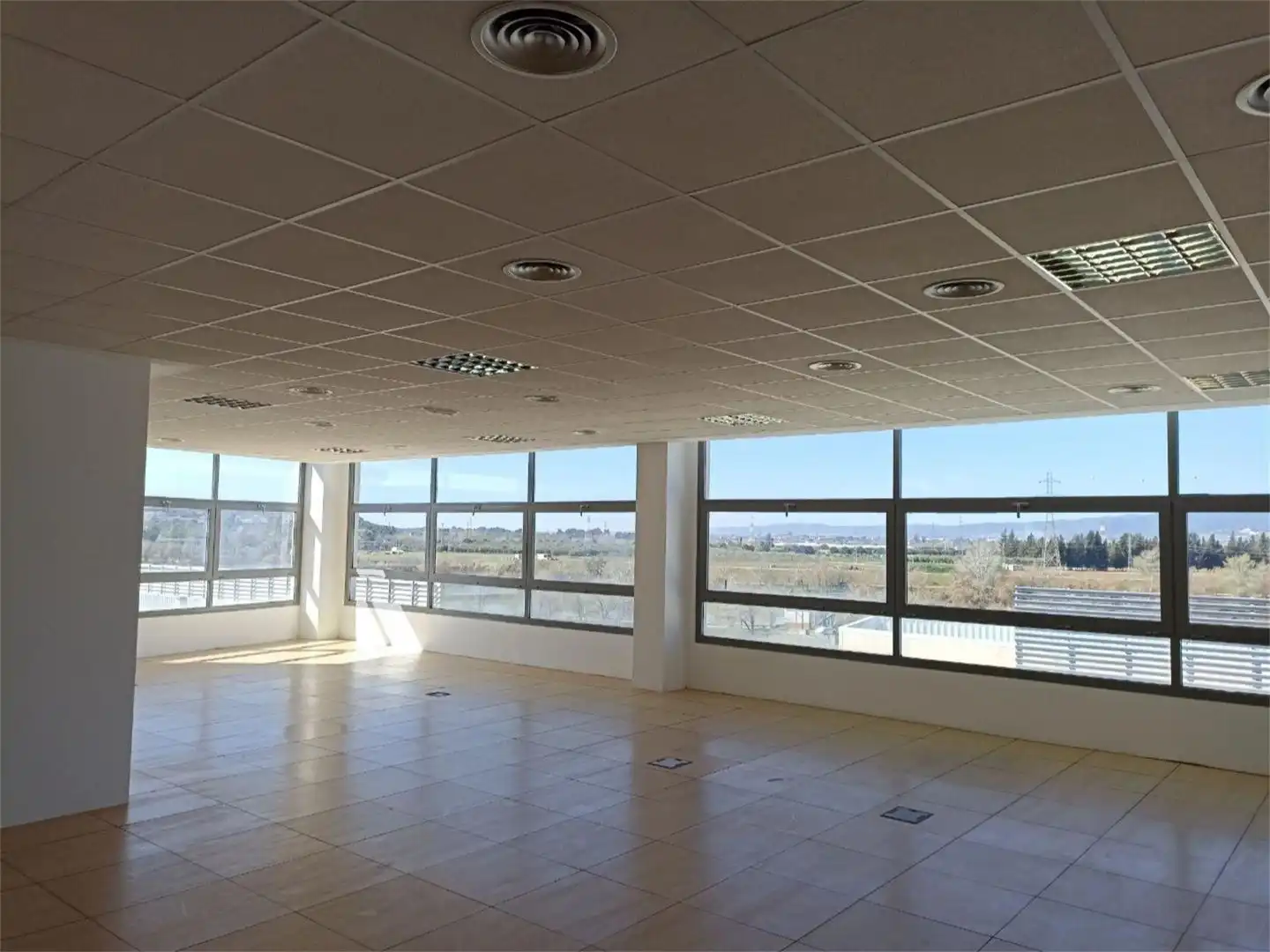 Oficina de alquiler en Córdoba con Aire acondicionado