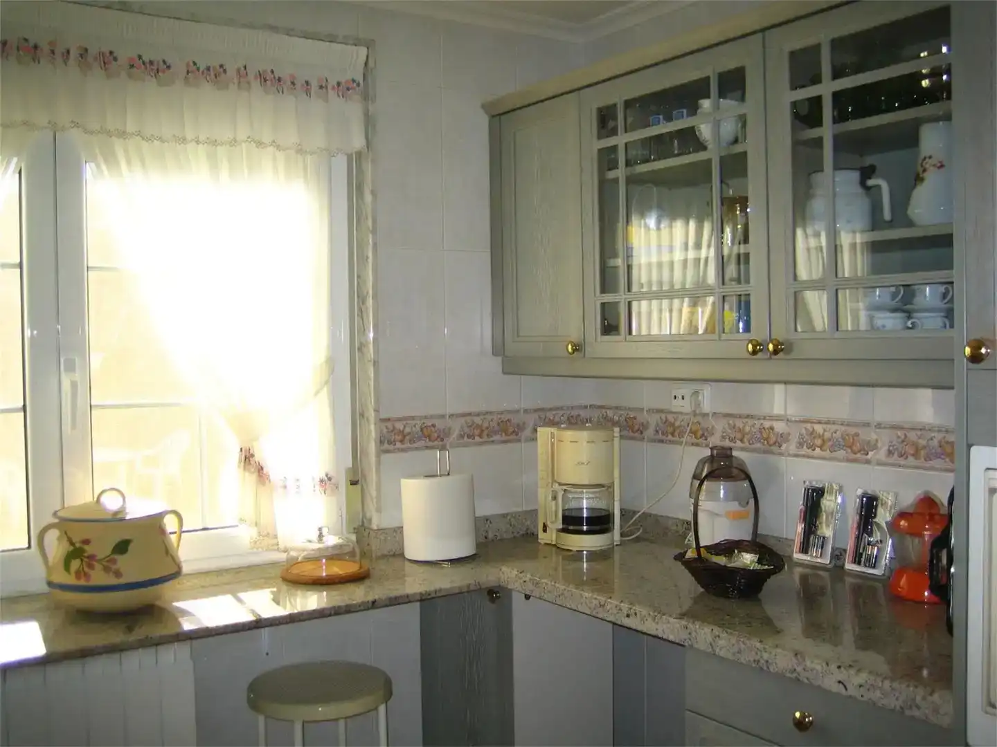 Cocina de Casa o chalet en venta en Gradefes con Piscina y Balcón