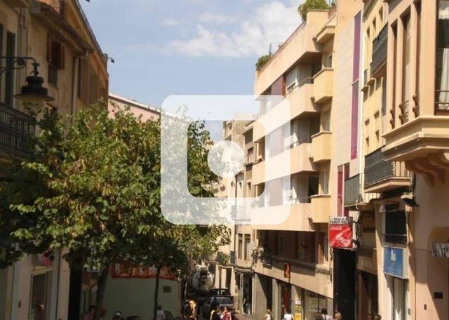 Garaje en Alquiler en Carrer de la Font Vella en Barri del Centre