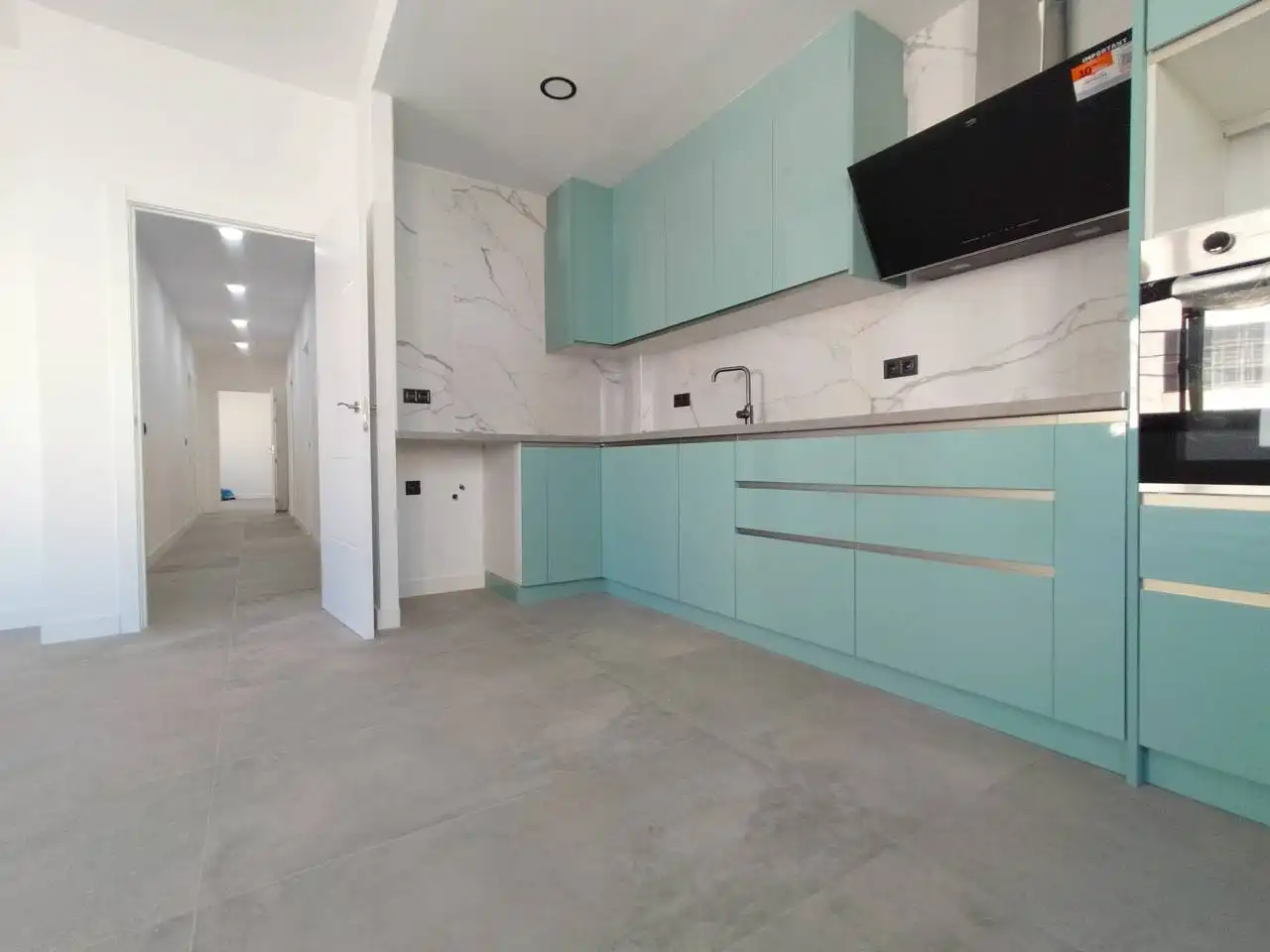 Cocina de Piso en venta en Terrassa con Aire acondicionado y Balcón
